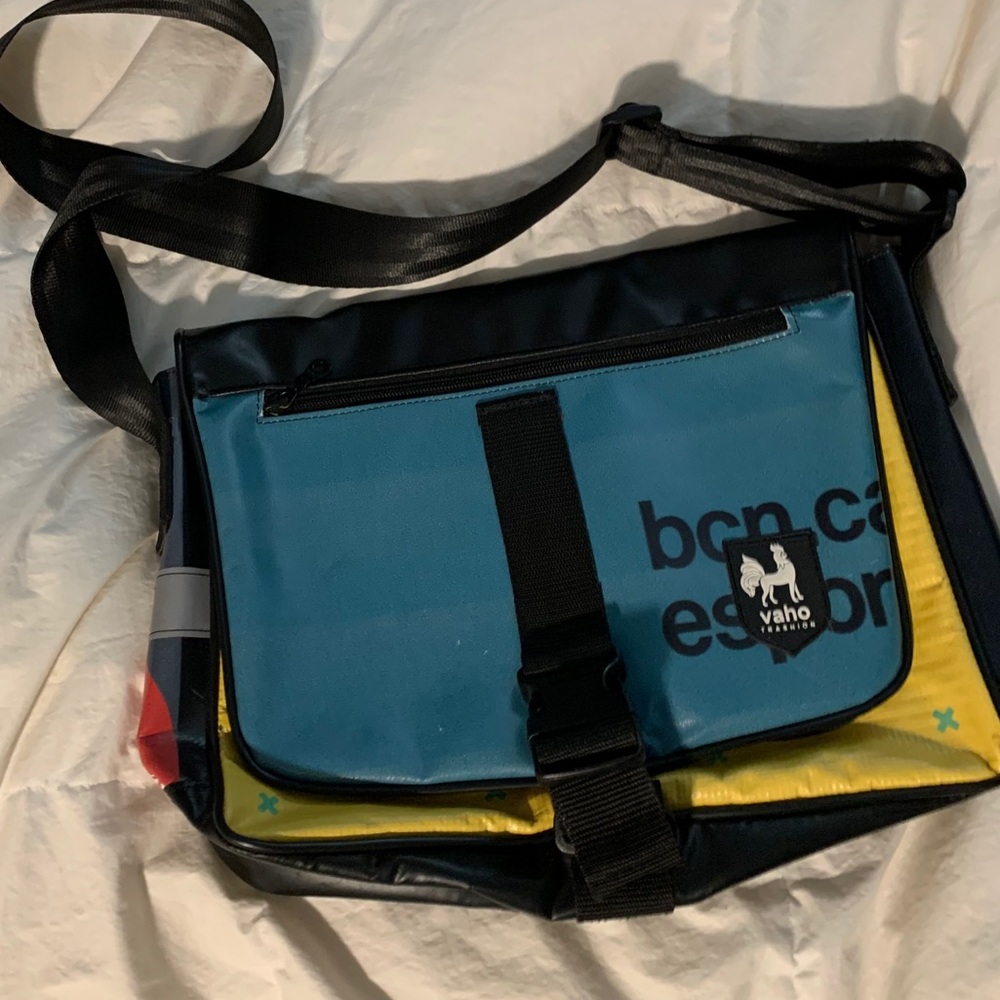 EUC Vaho Trashion Messenger Bag